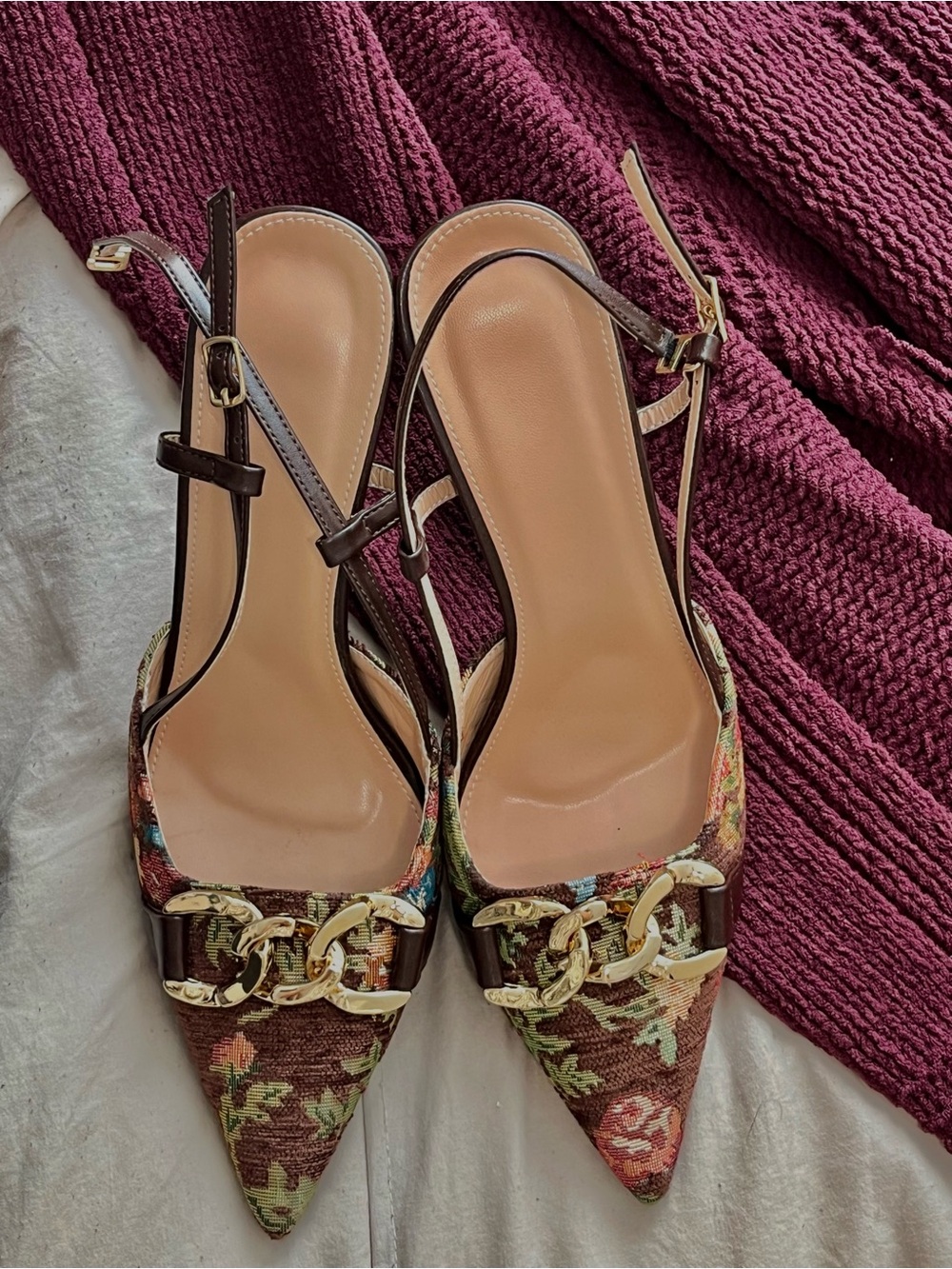 SHEIN Floral Pointed Toe Slingback Heels in Brown and Multicolor